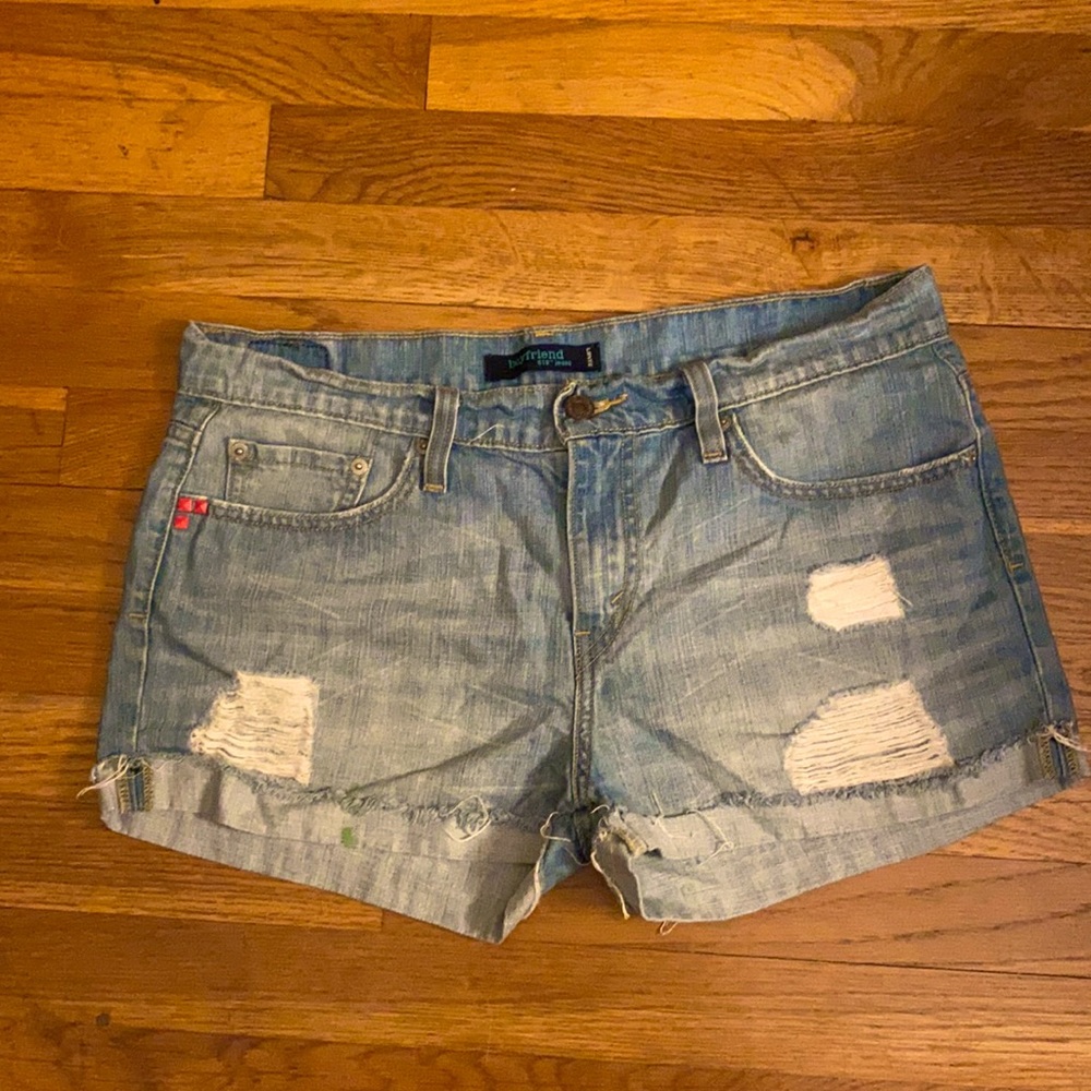 Levi’s Boyfriend cutoff shorts